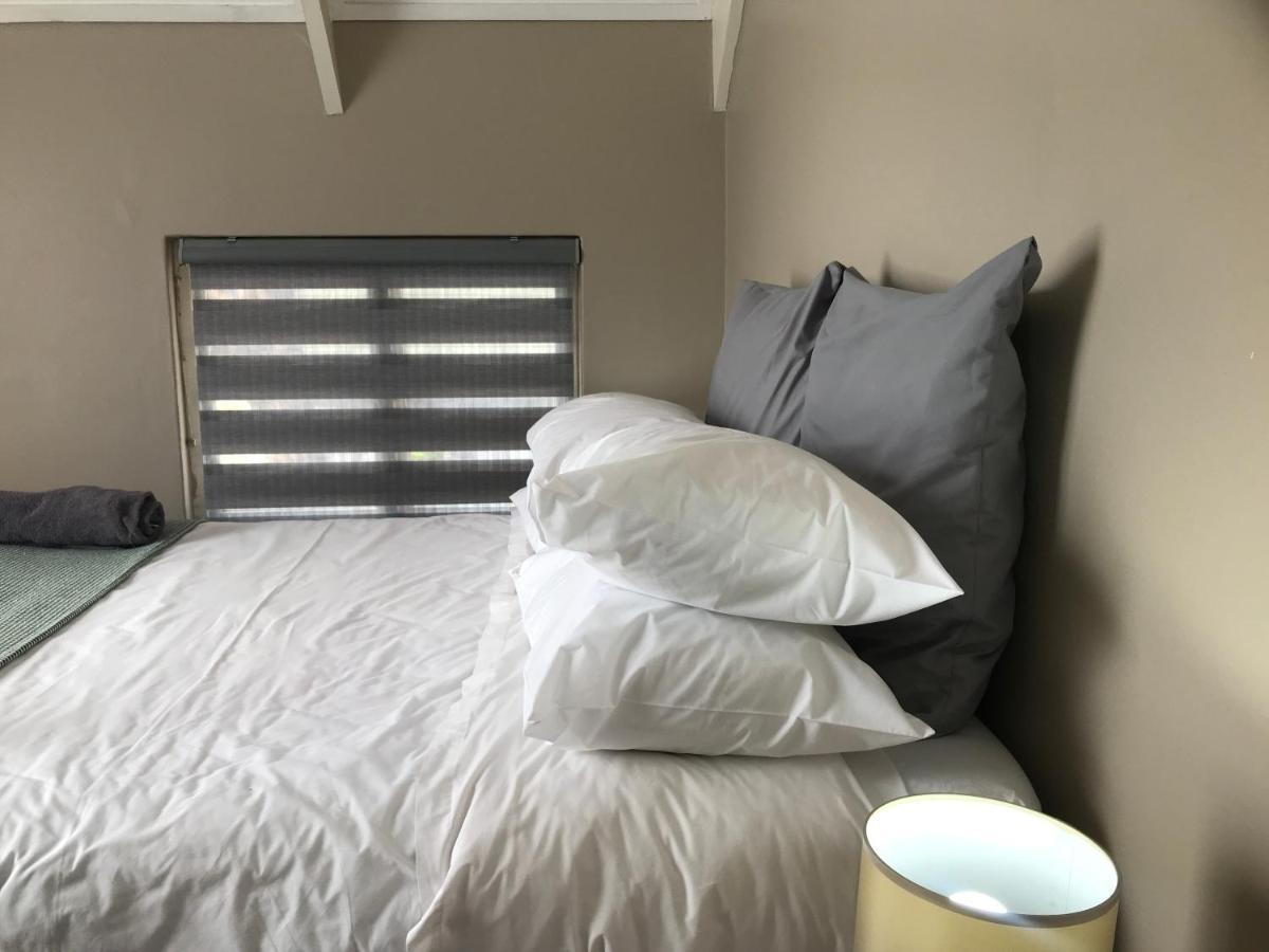 Aluve Guesthouse Johannesburg Exteriör bild