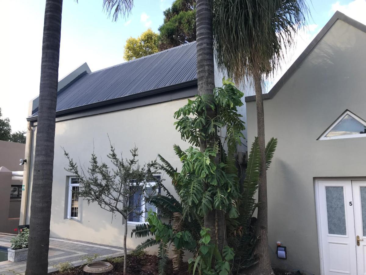 Aluve Guesthouse Johannesburg Exteriör bild