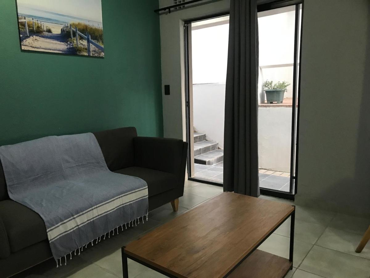 Aluve Guesthouse Johannesburg Exteriör bild